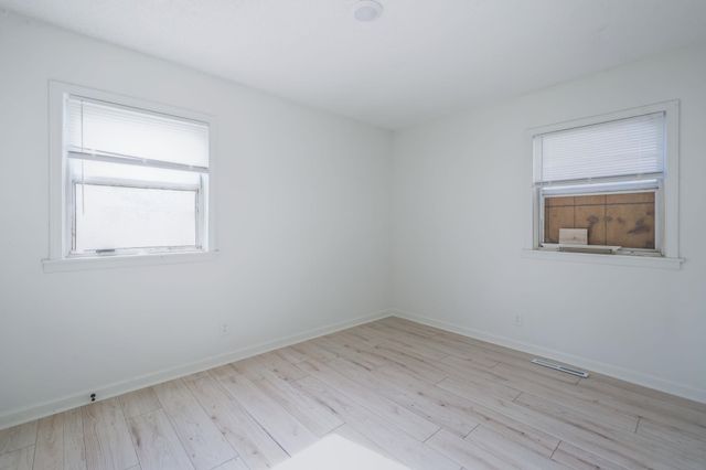 1507 E Catalina, Wichita, KS 67216