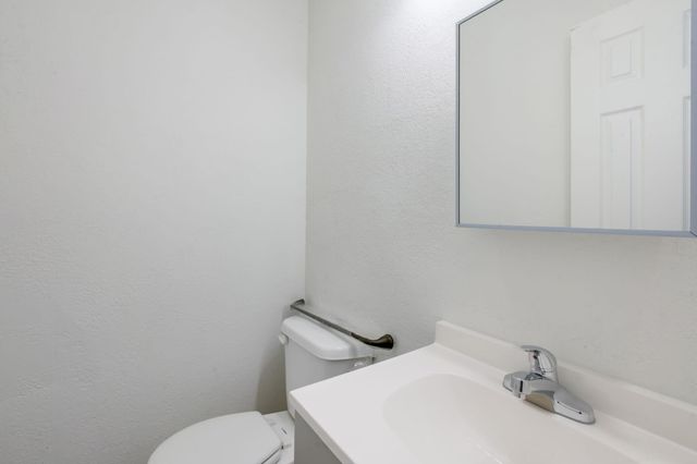 1507 E Catalina, Wichita, KS 67216