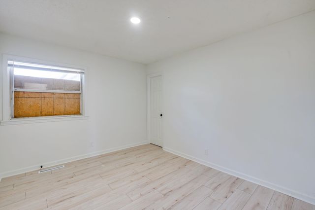 1507 E Catalina, Wichita, KS 67216