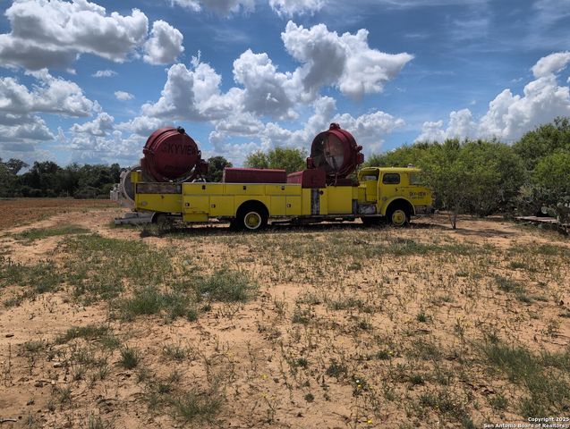 125 ACRES Cooksey Road, Adkins, TX 78101