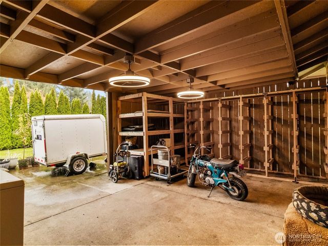 302 1st Avenue E, Pacific, WA 98047