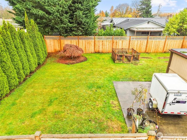 302 1st Avenue E, Pacific, WA 98047
