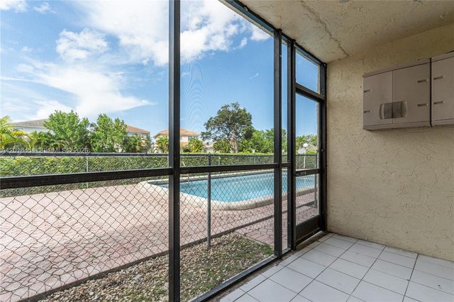 8705 NW 38th Dr 3A, Coral Springs, FL 33065