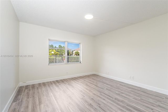 8705 NW 38th Dr 3A, Coral Springs, FL 33065