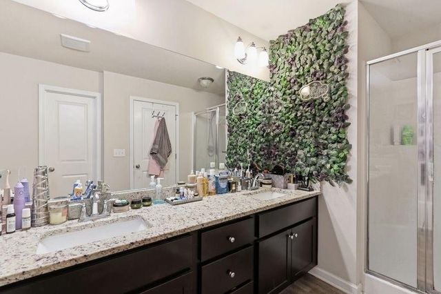 496 Jefferson chase Street, Atlanta, GA 30354