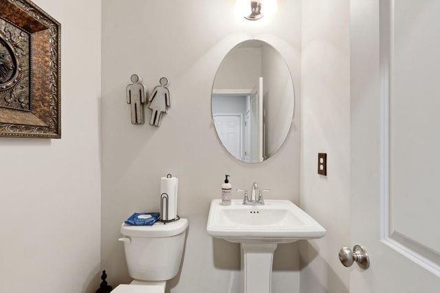 496 Jefferson chase Street, Atlanta, GA 30354