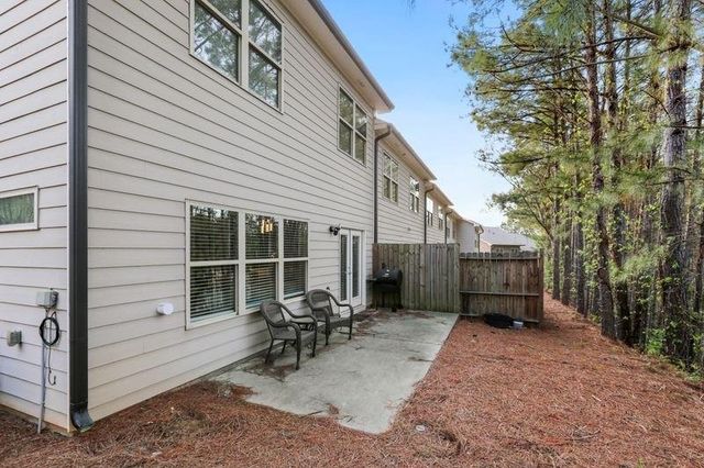 496 Jefferson chase Street, Atlanta, GA 30354