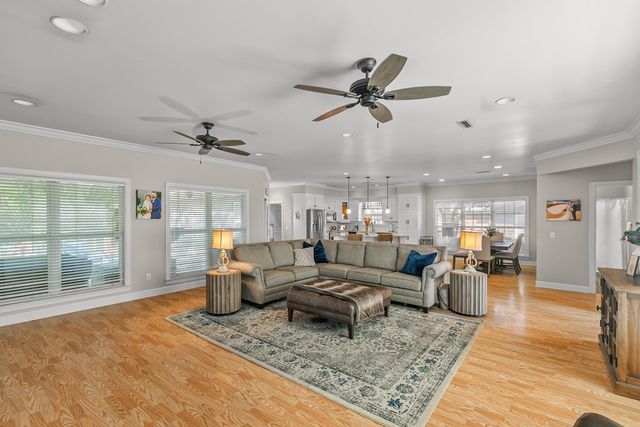 23 Williamsburg Place, Dothan, AL 36305