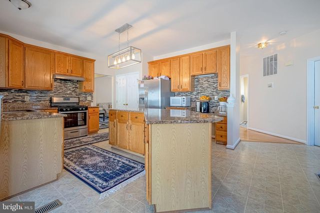 2 JAYMAR CT, Stafford, VA 22554