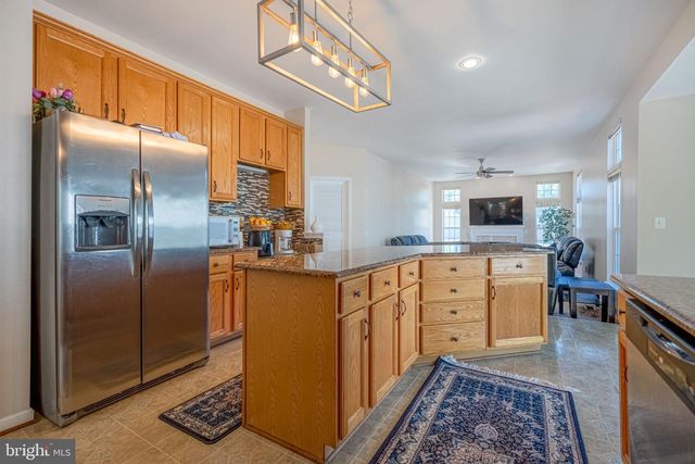2 JAYMAR CT, Stafford, VA 22554