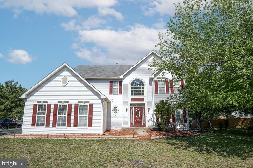 2 JAYMAR CT, Stafford, VA 22554