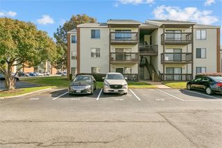 88 Cape Dorey DR # 3A, Hampton, VA 23666