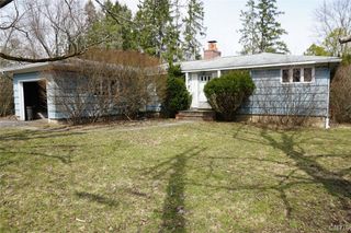 873 Milford Dr, Skaneateles, NY 13152