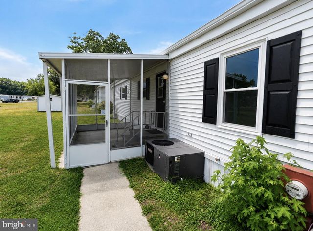 434 COUNTRY LN, Buena, NJ 08310