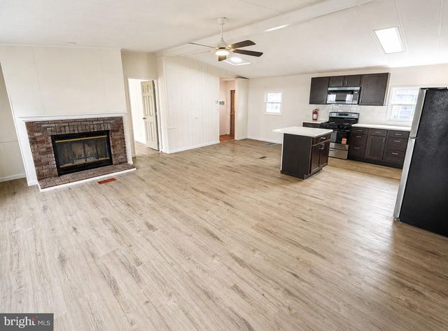 434 COUNTRY LN, Buena, NJ 08310
