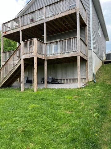 200 Dubuy Drive, Winchester, KY 40391