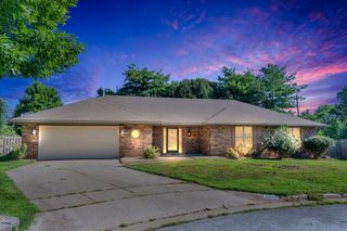 3809 South Virginia Place, Springfield, MO 65807
