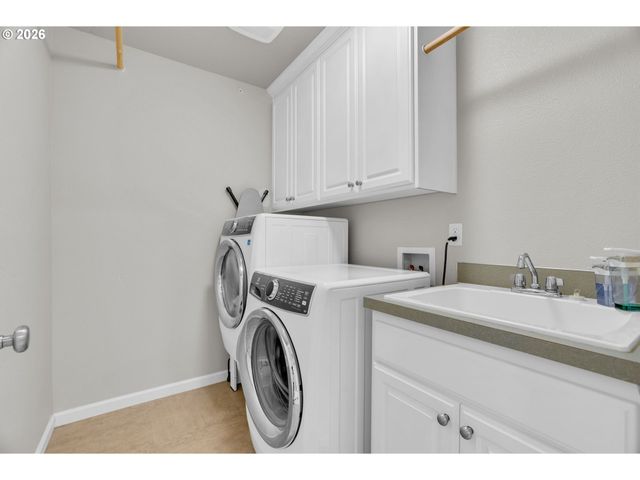 15198 Sw TANNER Ln, Beaverton, OR 97006