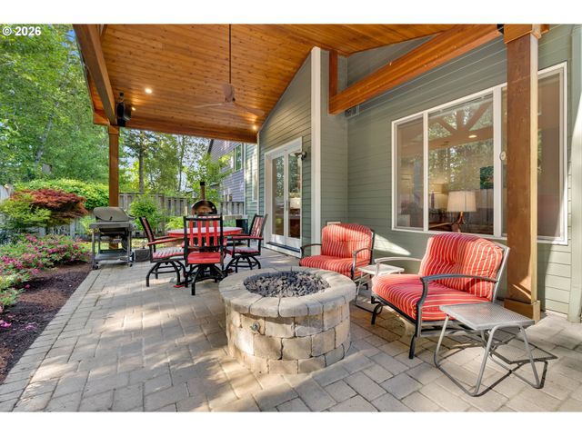 15198 Sw TANNER Ln, Beaverton, OR 97006