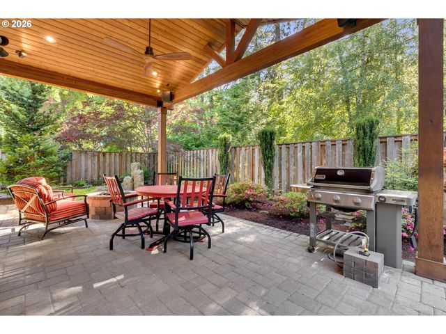 15198 Sw TANNER Ln, Beaverton, OR 97006