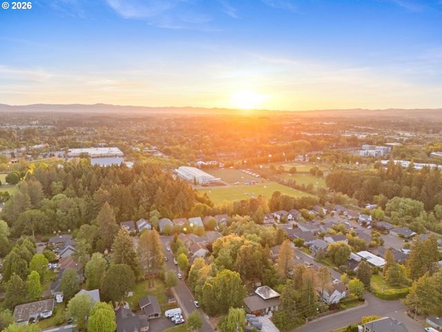 15198 Sw TANNER Ln, Beaverton, OR 97006