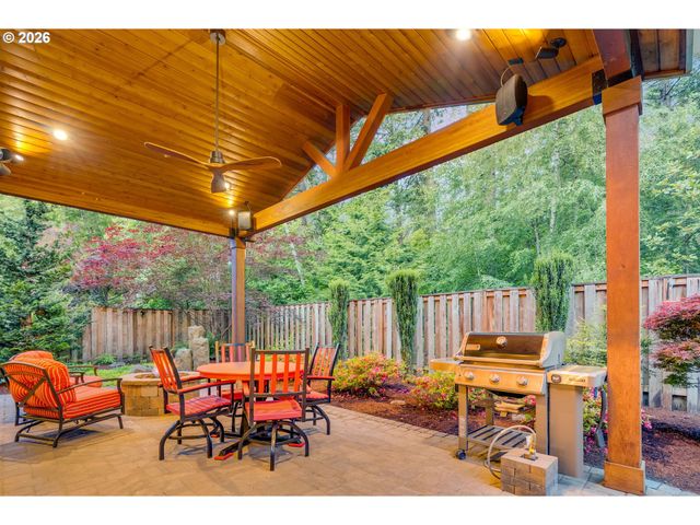 15198 Sw TANNER Ln, Beaverton, OR 97006