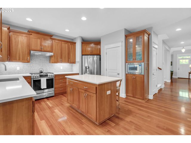15198 Sw TANNER Ln, Beaverton, OR 97006