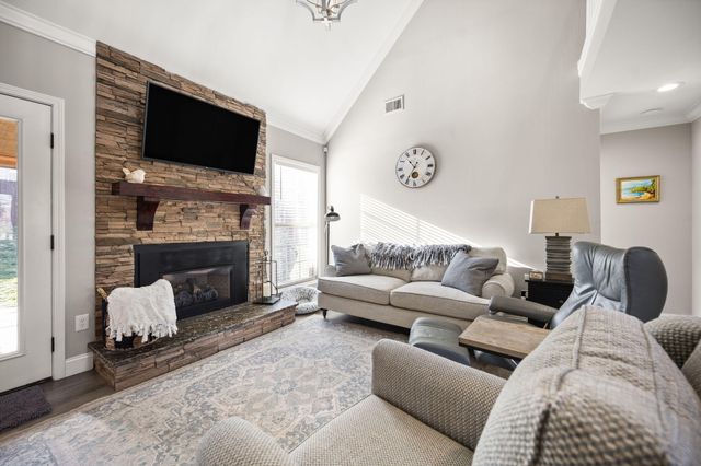 261 Timothy Drive, Nicholasville, KY 40356