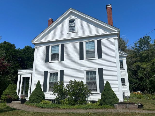 43 Post Road, Greenland, NH 03840
