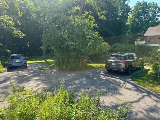 43 Post Road, Greenland, NH 03840