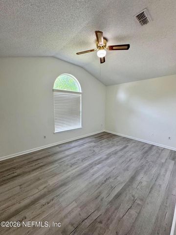 8250 LAKEMONT Drive, Jacksonville, FL 32216