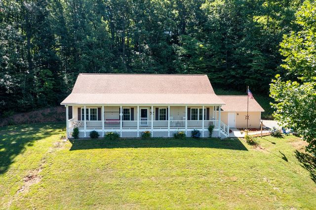 770 Geisky Creek Road, Hayesville, NC 28904