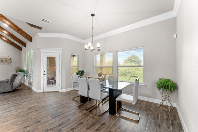 1055 Meadow Wood Terrace, Azle, TX 76020
