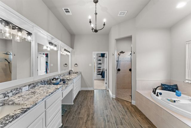 1055 Meadow Wood Terrace, Azle, TX 76020