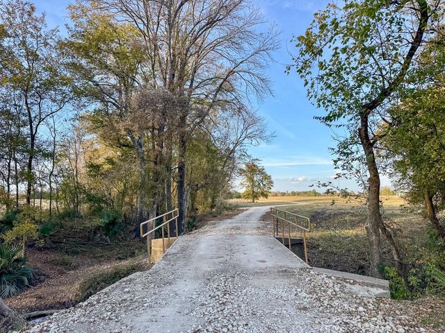 000 Farm To Market 1374, Huntsville, TX 77340