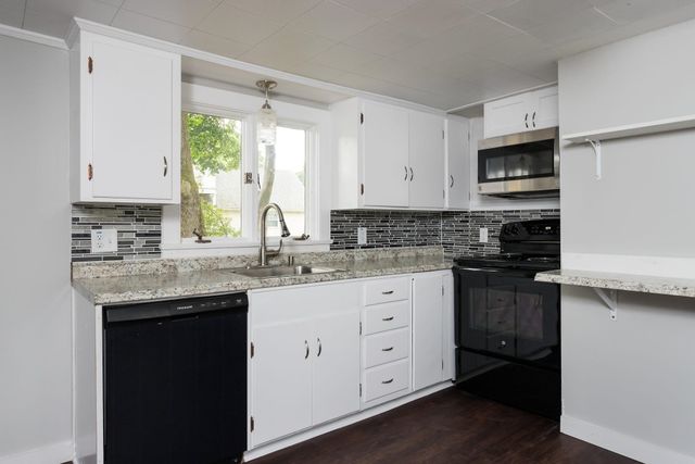 137 locust Street, Dover, NH 03820