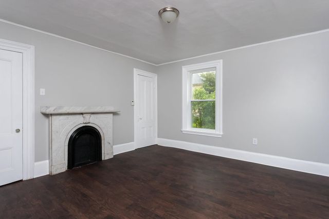 137 locust Street, Dover, NH 03820