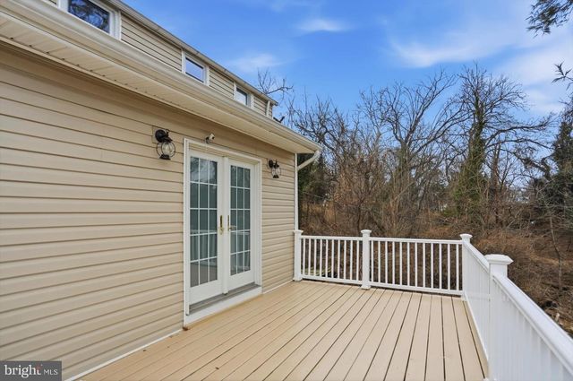 1913 CHELSEA RD, Baltimore, MD 21216