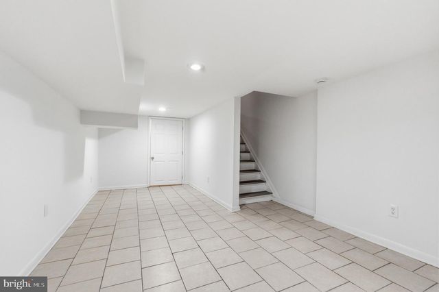 2415 E MADISON ST, Baltimore, MD 21205