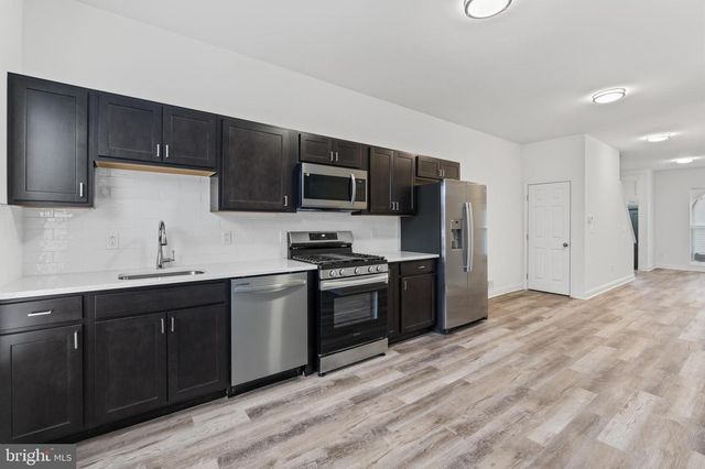 2415 E MADISON ST, Baltimore, MD 21205