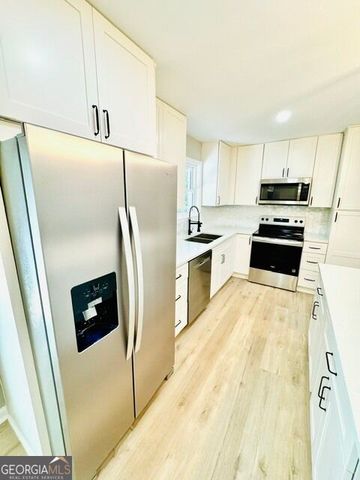 2286 Glendale Drive, Decatur, GA 30032