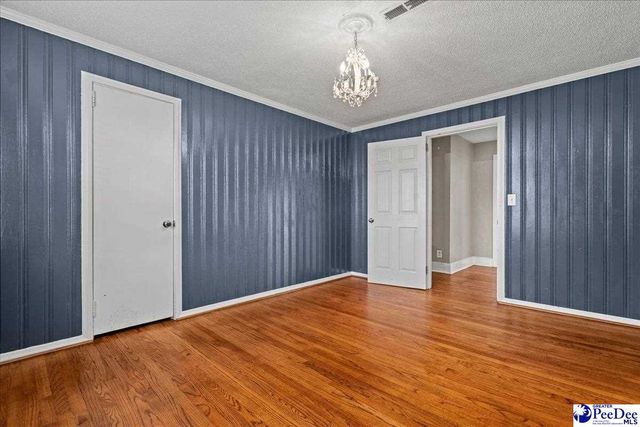 1148 2nd Loop Rd, Florence, SC 29505