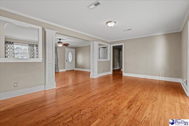 1148 2nd Loop Rd, Florence, SC 29505