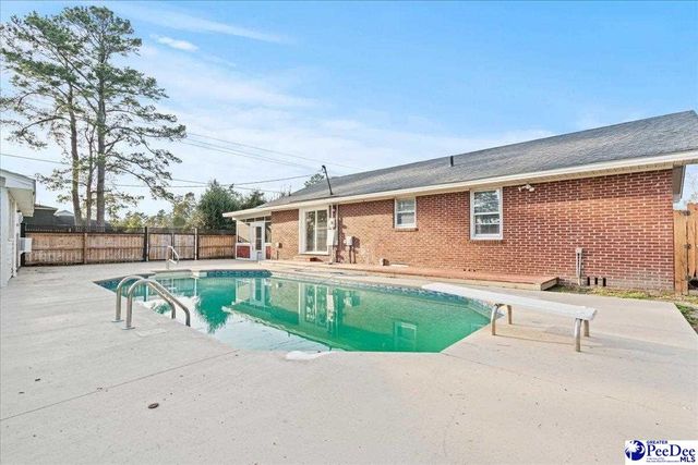 1148 2nd Loop Rd, Florence, SC 29505