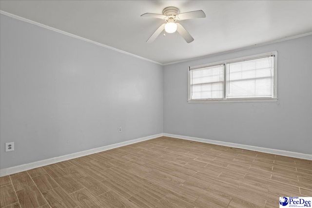 1148 2nd Loop Rd, Florence, SC 29505