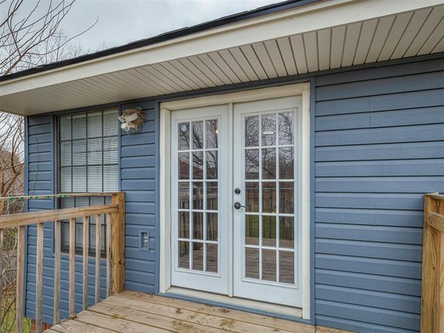 2101 NE 11th Street, Moore, OK 73160