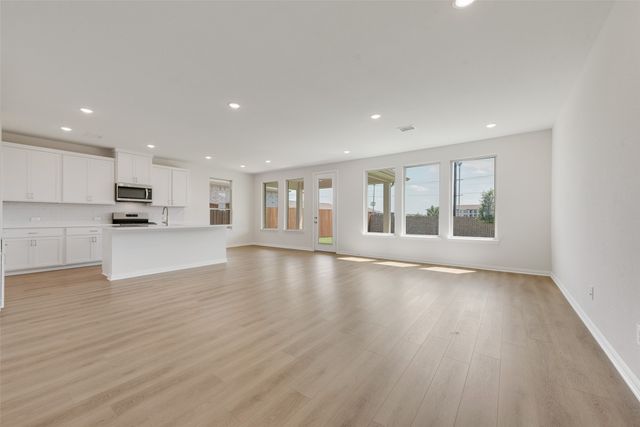 1114 Redcoat Drive, Forney, TX 75126