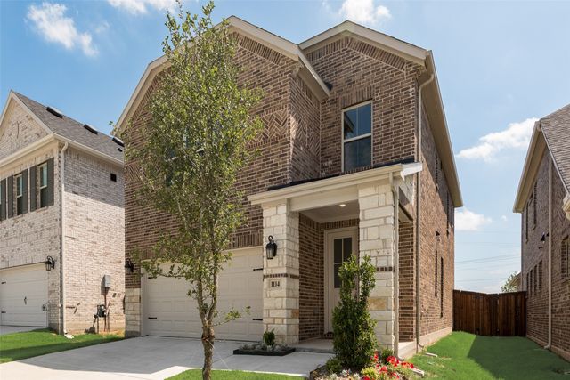 1114 Redcoat Drive, Forney, TX 75126
