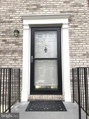 305 SUTTON CT, Winchester, VA 22601