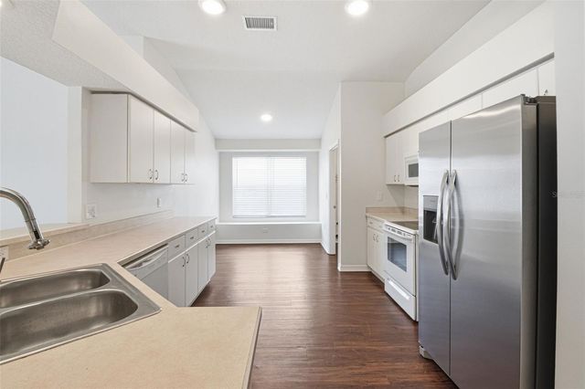 1452 BAYTHORN DRIVE, Wesley Chapel, FL 33543